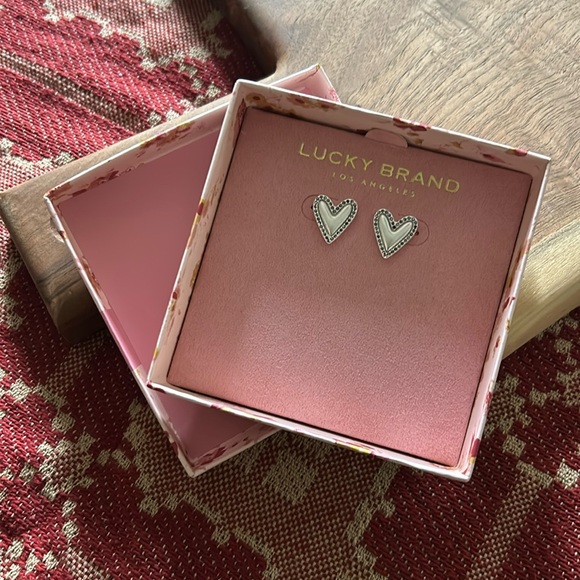 Lucky Brand Rhinestone Heart Earrings NIB - Picture 2 of 3